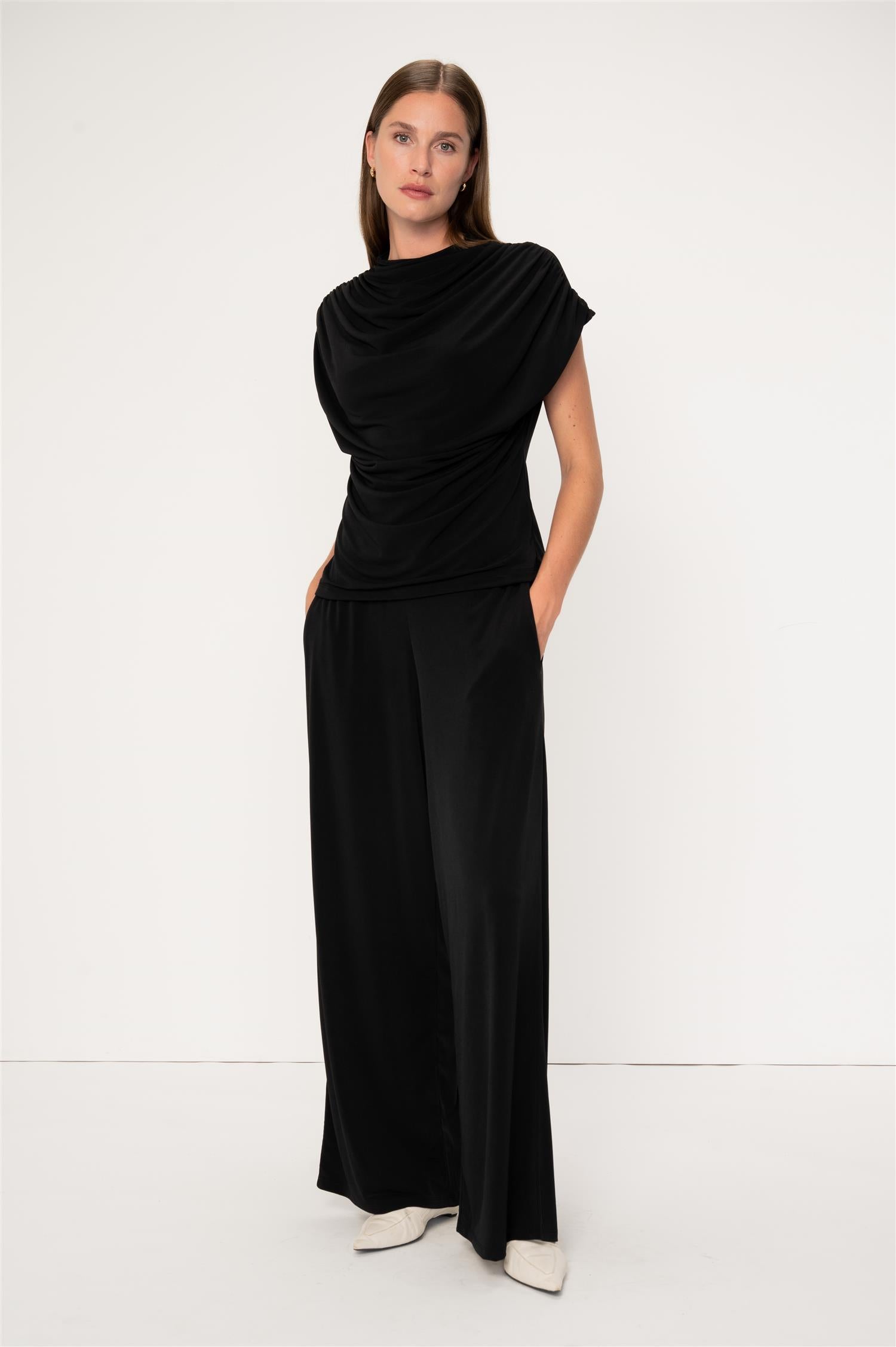 Raza Top Black Bluser